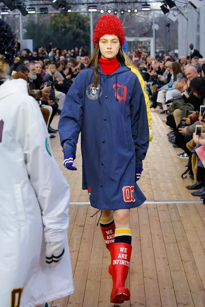 Look 79